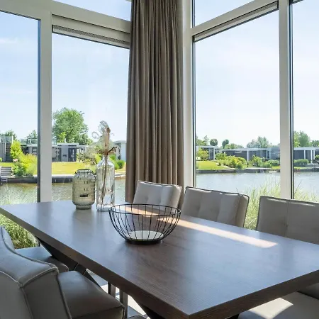 בית נופש Holiday Europarcs Veluwemeer-6 *